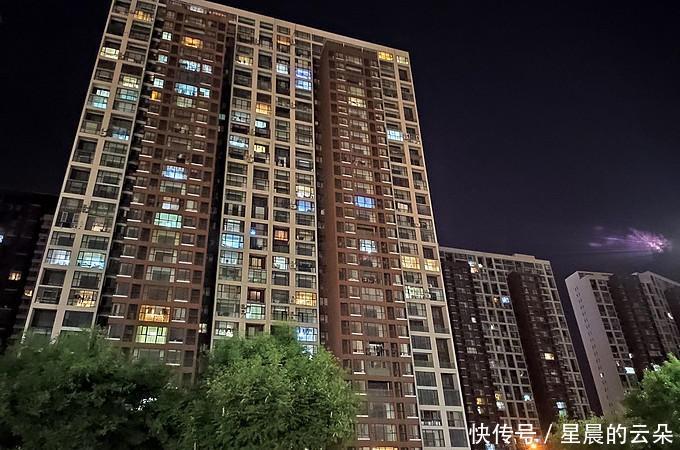  【开关机键】红米出了个旗舰机，小米可还扛得住！