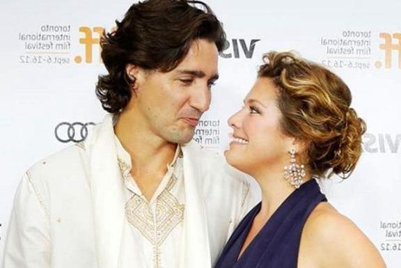 43岁加拿大第一夫人：洋娃娃脸元气十足，图5同款对比艳压凯特