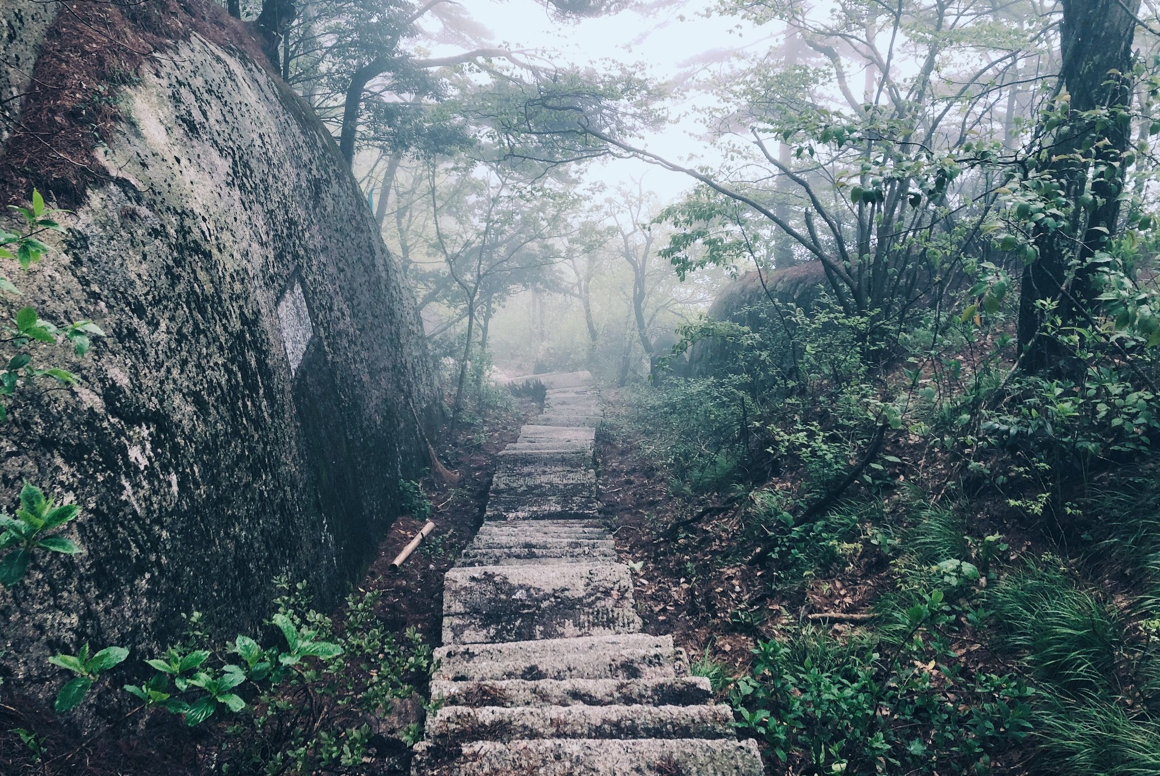 走进北纬30°的天柱山，一处风光秀丽又神秘的地方