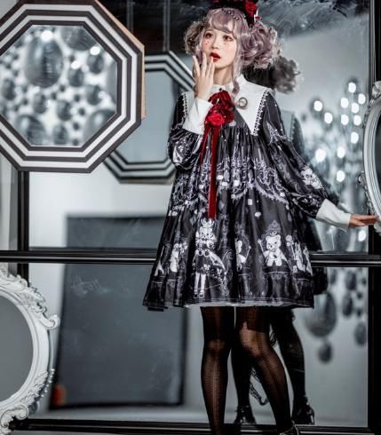 『电梯』lo娘不仅拥有“初恋脸”还是个腿精,换上电梯袜时,腿长太扎心