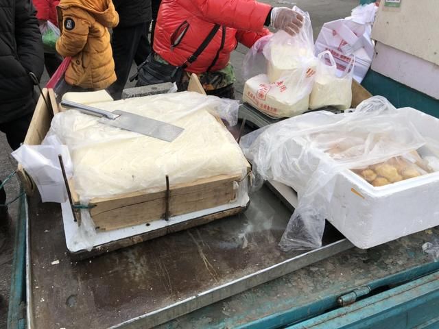 这座古城距北京2小时车程，五百米农村大集，过年特有美食很怀旧