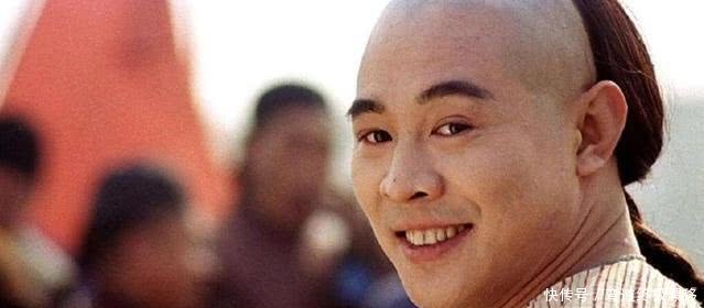 李连杰最新照片流出，谣言不攻自破，网友：要复出的节奏！