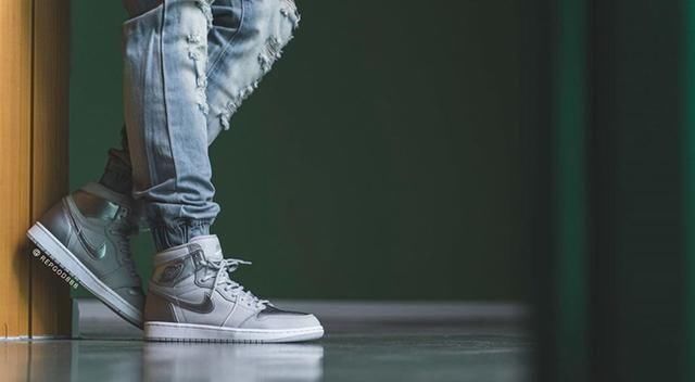  『回归』超限量「日本限定」Air Jordan 1 七月回归，实物上脚曝光