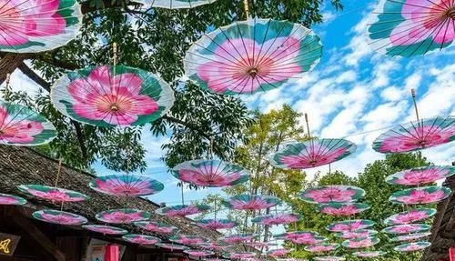 找个原汁原味的川西古镇呆上几天,感受那独有的古风遗韵,安逸