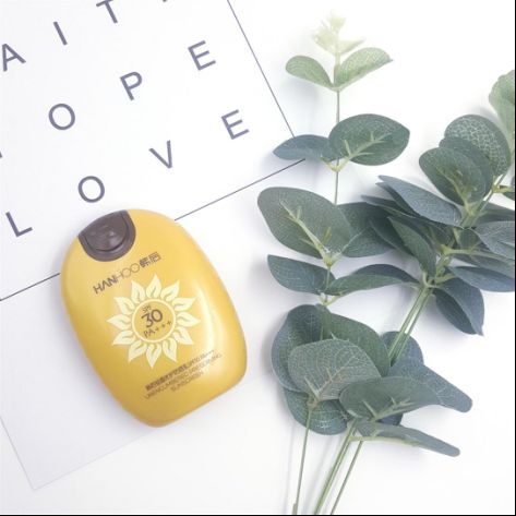 暑假出行别让骄阳扫兴,带上韩后防晒乳液全效防护助你玩得开心