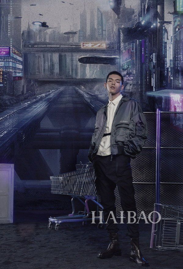 硅基生物2018秋冬系列lookbook:“月之暗面”