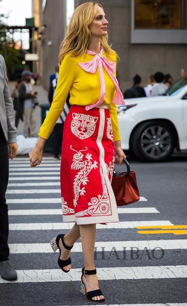 买什么美白精华!明明一件“锡兰黄”就够了