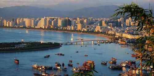 三亚到底怎么了？为什么中国游客宁愿去泰国，也不愿意去三亚？