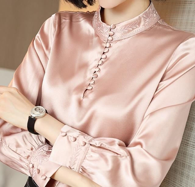  「衬衫」今年春夏好穿的时髦组合 衬衫大裤子百搭不挑人