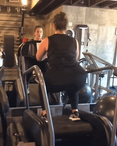 180斤肥模爱健身，身材傲人曲线美，网友：彰显欧美女人丰腴魅力