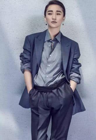 迪丽热巴穿西装“攻一脸”，杨幂撞衫唐嫣被碾压？图6请叫老公！