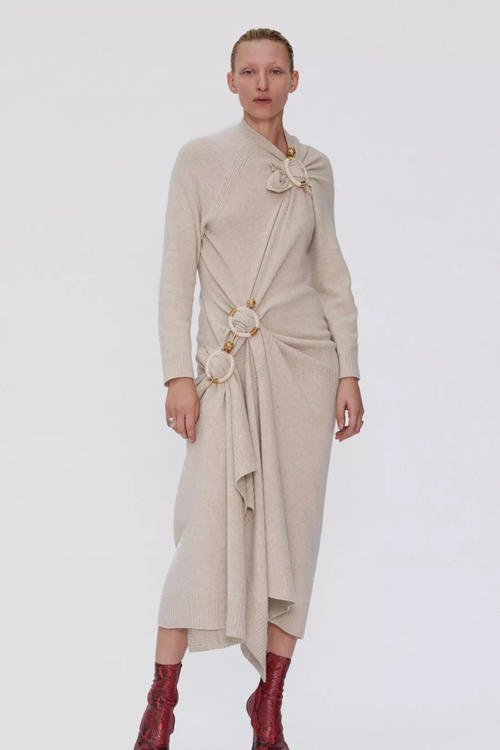 早秋裙子这么穿最时髦!!!