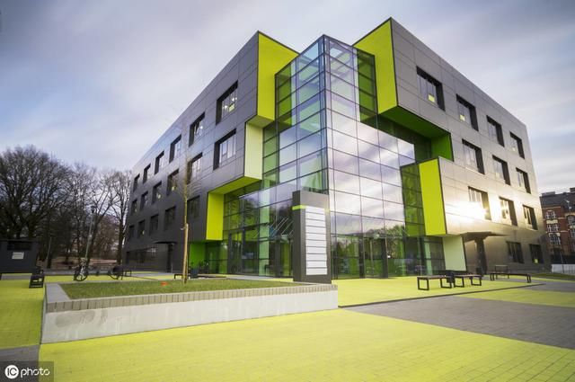 武汉人口吸虹效应！光谷关东街百万人口堪比一座中型城市