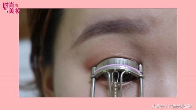 眼妆技巧｜初秋的清淡眼妆