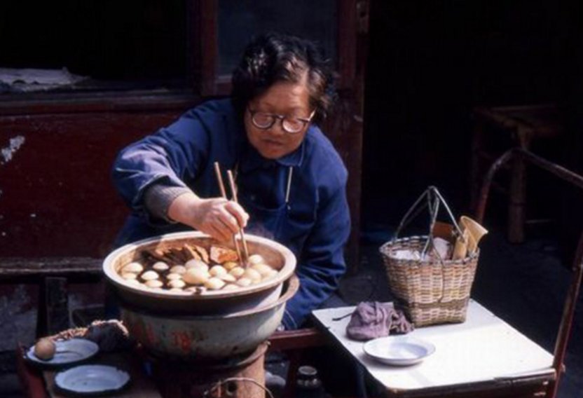镜头下1983年的中国民生百态，第7张场景可能再也看不到了