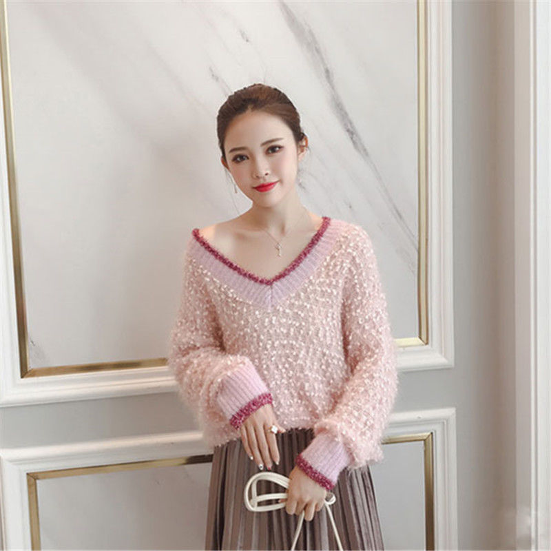 卫衣好穿但没气质，瞧下图女人穿这种嫩美衫，姐姐看了忍不住