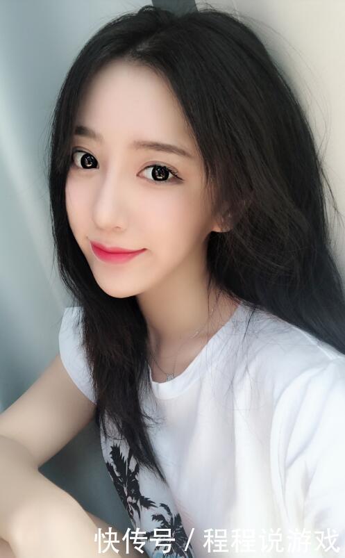 她是吃鸡一线主播，却被曝不雅视频？为证清白竟称自己是飞机场！