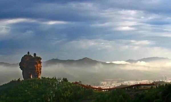 至今连专家都无法解释的中国古建筑 河北双塔山