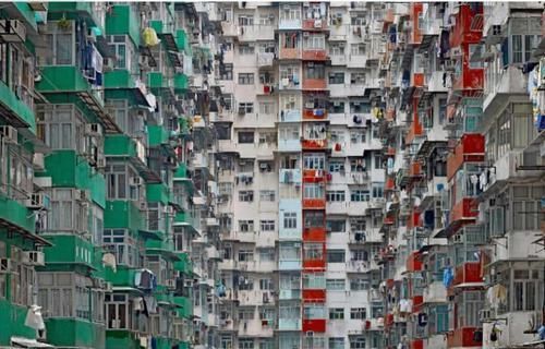  摩天大楼@中国摩天大楼最多的城市，竟然不在北上广深，但却不让