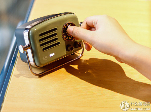 是蓝牙音箱也是收音机--猫王旅行者2号体验