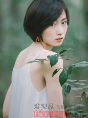 简单日常女生发型 每天都是最清新少女