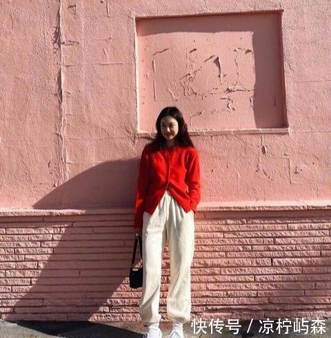  [穿搭]看了韩国博主“慵懒阔腿裤”搭配,以前都白穿了,这种风格好喜欢啊