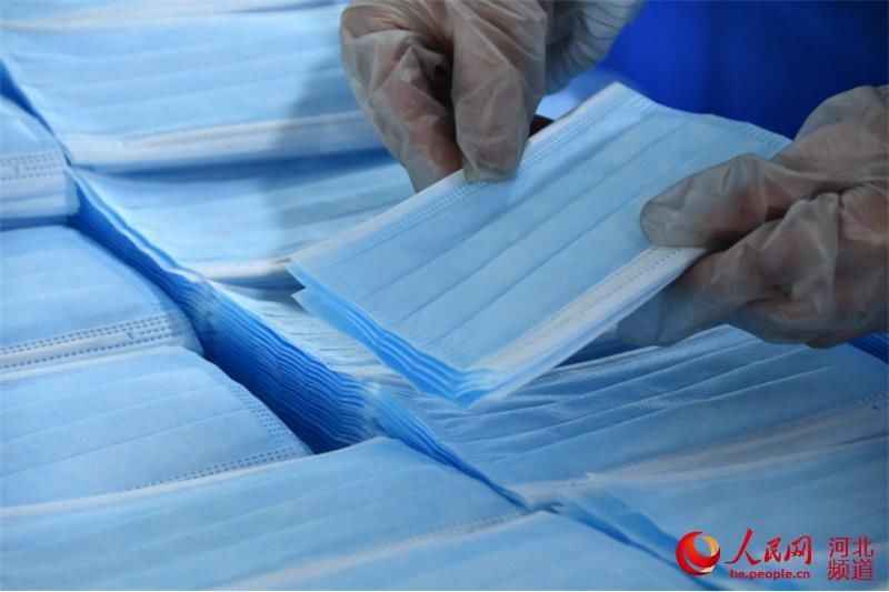  「全力」【图片直击】河北永年：防疫生产两不误 加紧生产口罩全