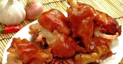  『食物』天然的“胶原蛋白”食物，女人经常吃一点，皮肤光滑有弹性