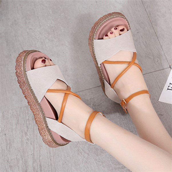 三伏天!穿小白鞋太热啦!试试新款凉鞋，既养脚又美脚