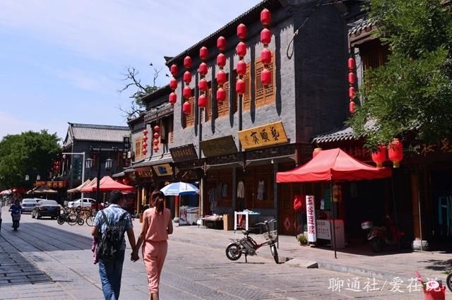 客源太少，车位难找，靠免门票救得了5A级景区吗?