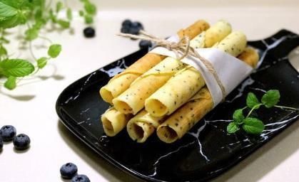  平底锅■教你用平底锅做鸡蛋卷，酥脆好吃，做法简单