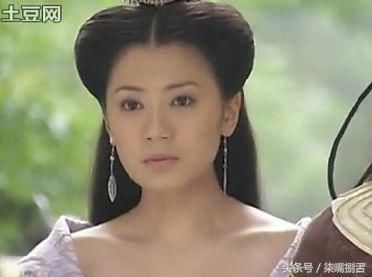 《至尊红颜》中武媚娘进宫后的11个造型，贾静雯不愧是古装女神!