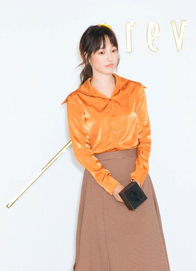 白百何这是咋啦，瘦的都脱相了 网友：人家范儿没脱样