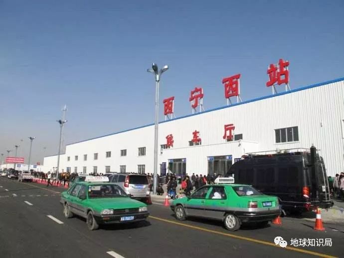 中国这些火车站为什么永远这么挤？