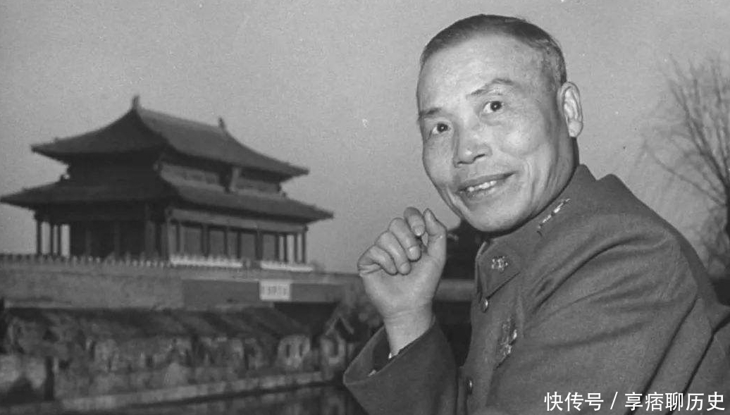 「国军」蒋介石晚年直言:丢掉大陆并非因国军太弱鸡,罪魁祸首是这两个人