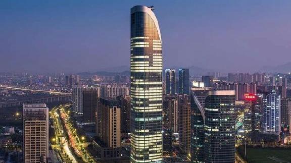  网友■中国九个带州的城市霸气航拍，网友：这五个省会都很震撼