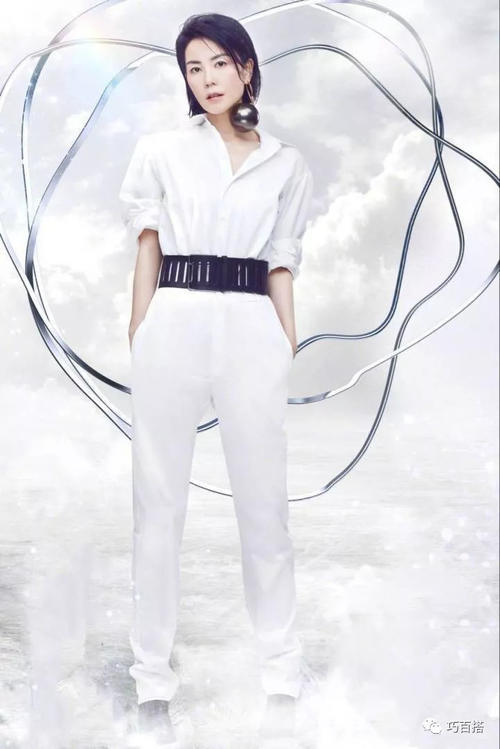 49岁王菲和43岁周迅罕见同框，气质相差真大，网友：不尴尬吗