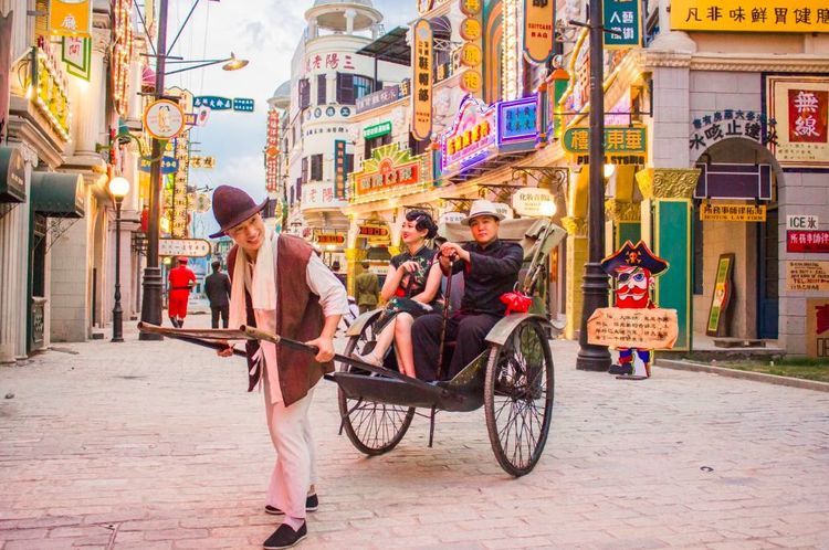 横店游玩指南之穿越到民国：逛广州街，吃在“老香港”！