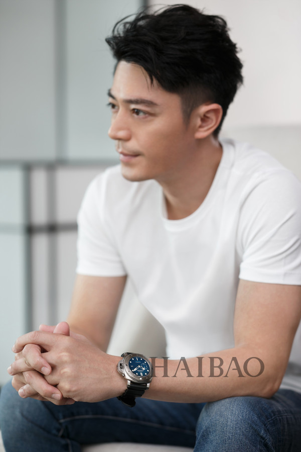 霍建华携手沛纳海 (Panerai)走进光阴岁月