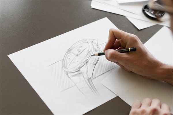 秦岚＂芯＂动长沙，出席瑞士天珺表＂月桂女神＂系列首发会