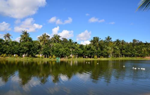 风景不亚于三亚的海南旅游城市，景色优美，是一个旅游休闲度假的