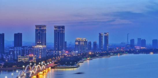 我国四大经济“强省”: GDP占据我国35%, 经济“轻松”超过德国?