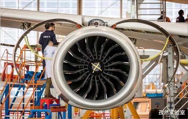 武汉大学科学家发明空气等离子体发动机原型