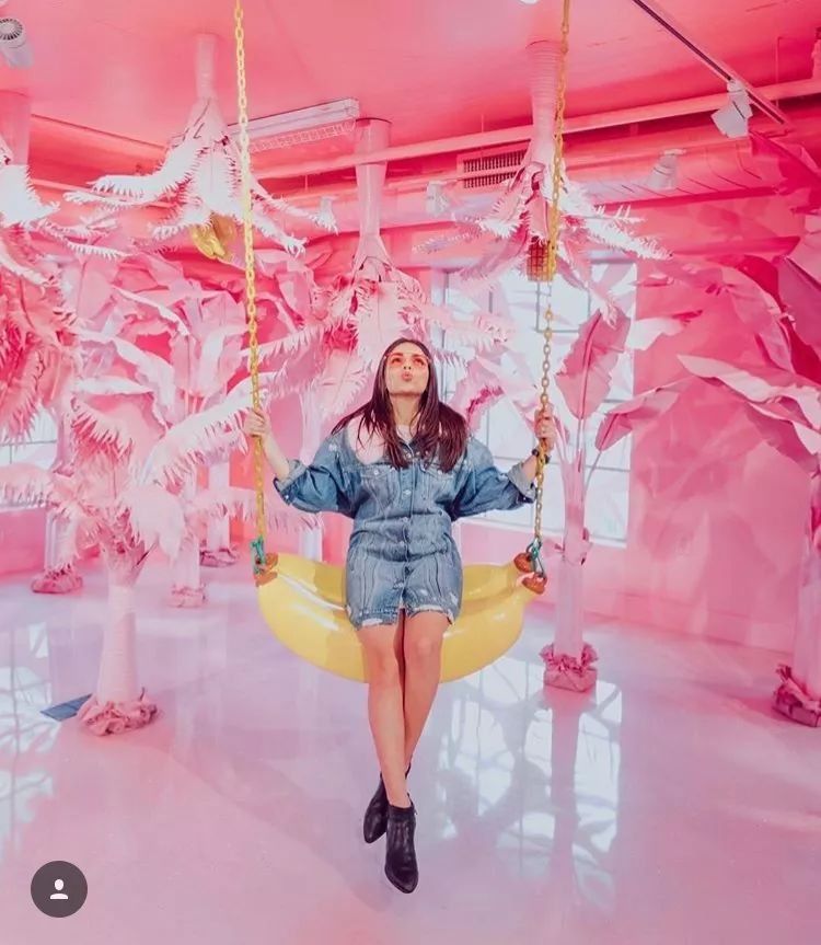 沈月的五五分身材还有救吗?看ins身高160的博主怎么解锁尴尬身材