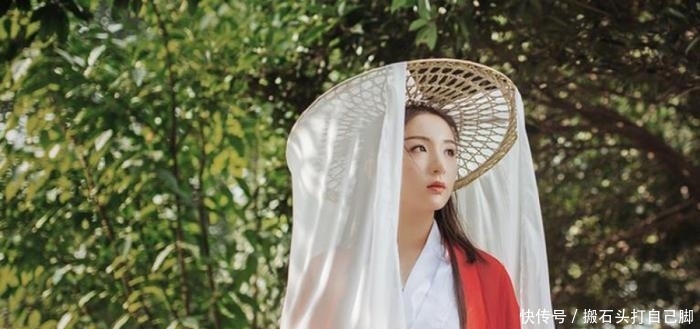 「内心」内心强大的4个星座女，爱而不得，也绝不做备胎