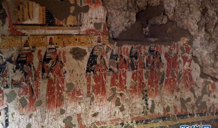 埃及开放两座3300年历史古墓，内部壁画保存完好