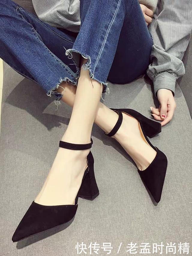  [女性]职场女性必备的5款高跟鞋，款款都美到心坎里，怎么搭都好看！