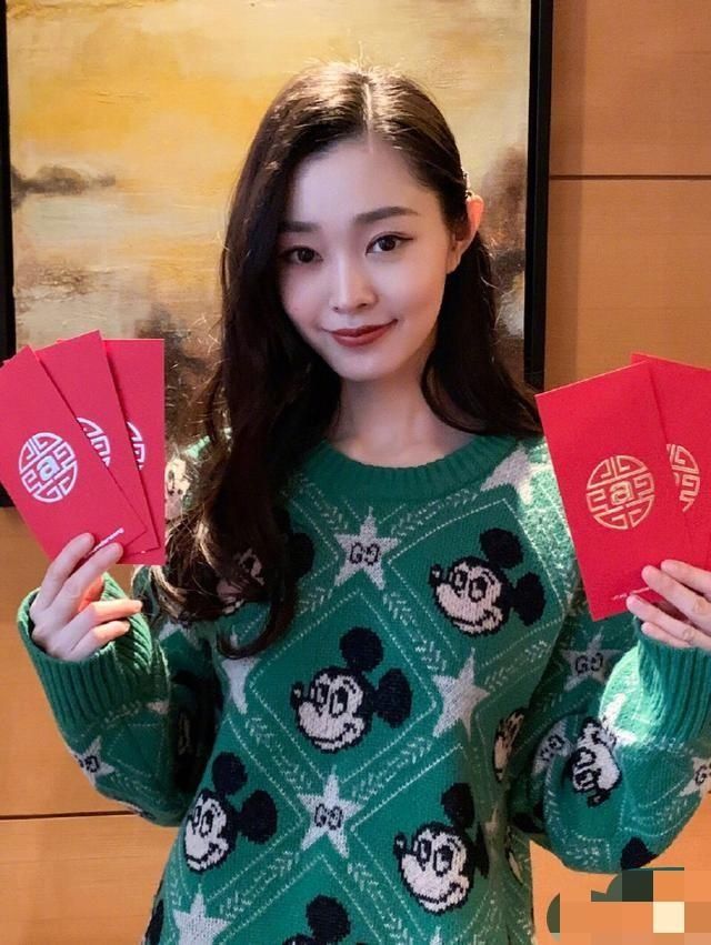 亲自■本人亲自回应辟谣，已自我隔离23天，网爆宋轶不配合工作人员检查