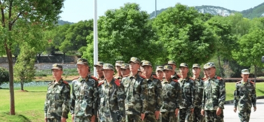 为何军人要把7念成“拐”，0念成“洞”？你大声读一下就明白了