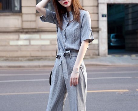 哪个天才设计的阔腿裤套装，奔4媳妇穿上舍不得脱下，简直美惨了